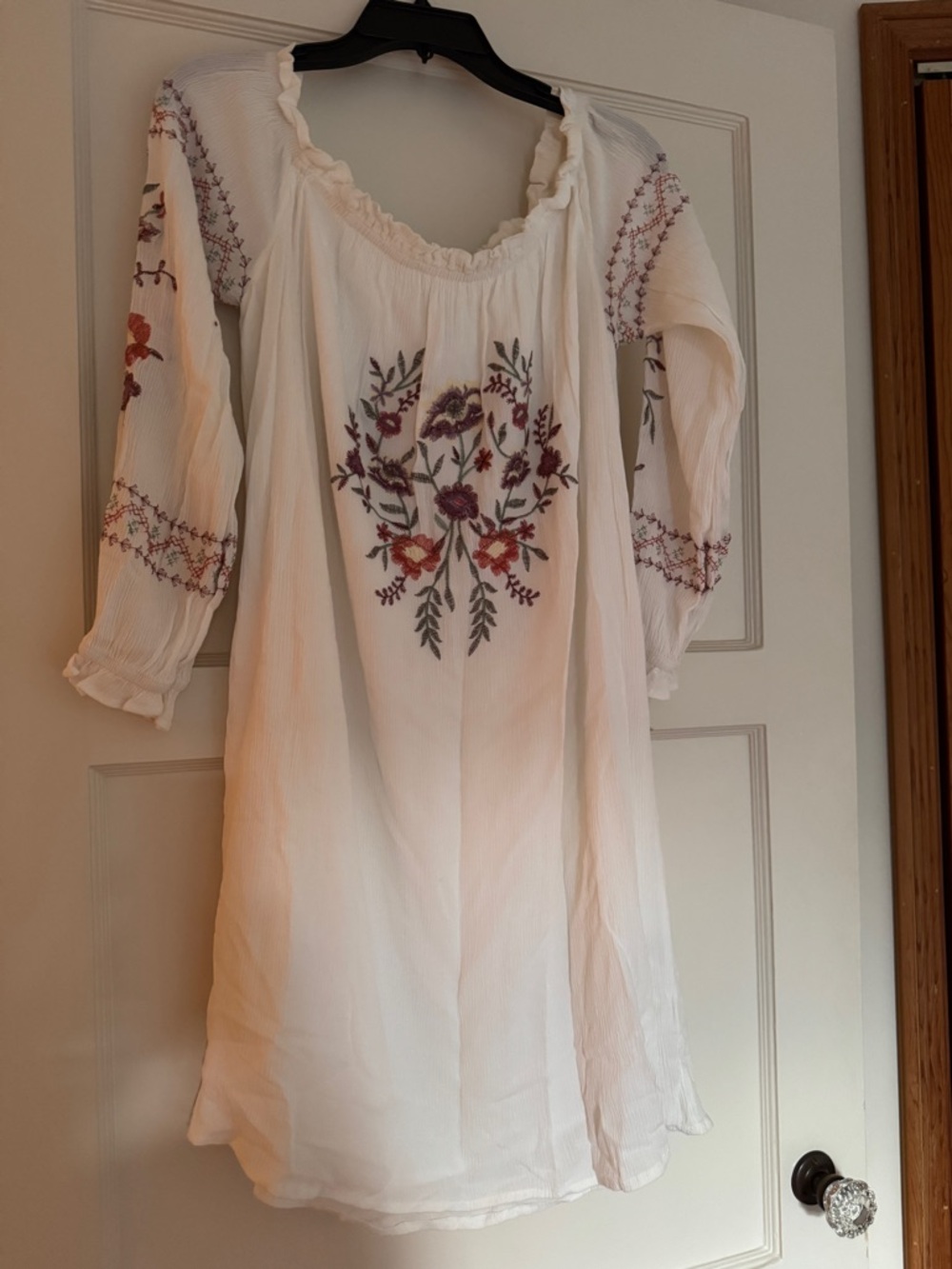 Xhilaration White Embroidered Off-Shoulder Boho Dress, size M